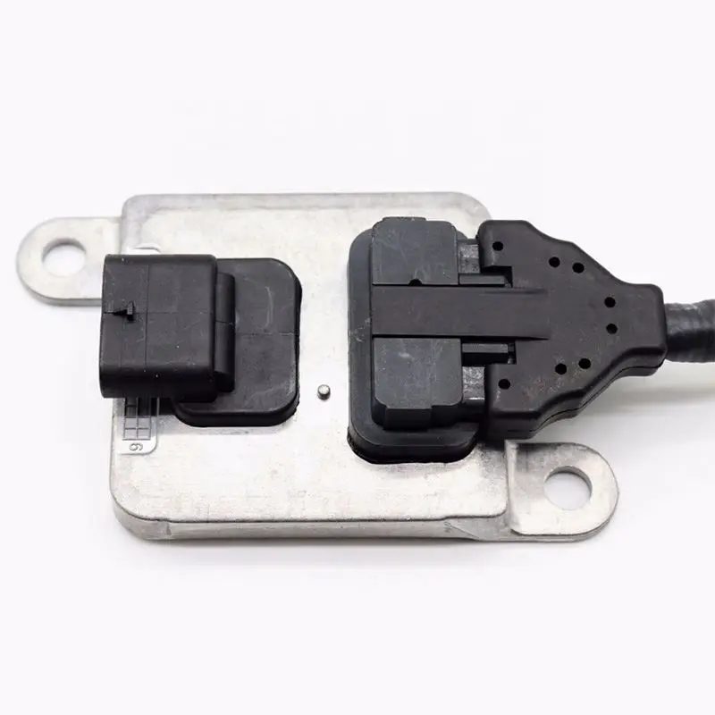 HM-TECH Manufacturer Nitrogen Oxygen Sensor NOX sensor 5WK96734B 5801754017 for Truck IVECO
HM-TECH Manufacturer Nitrogen Oxygen Sensor NOX sensor 5WK96734B 5801754017 for Truck IVECO
