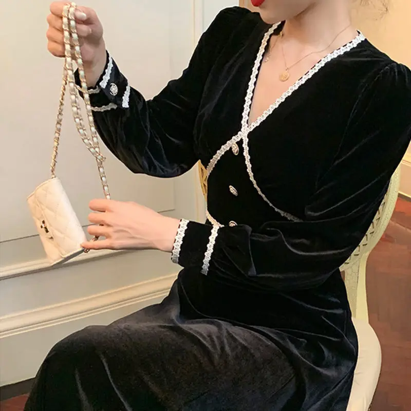 2021 retro small black dress new high end fried Street long dress underpants children autumn and winter
2021 retro small black dress new high end fried Street long dress underpants children autumn and winter
