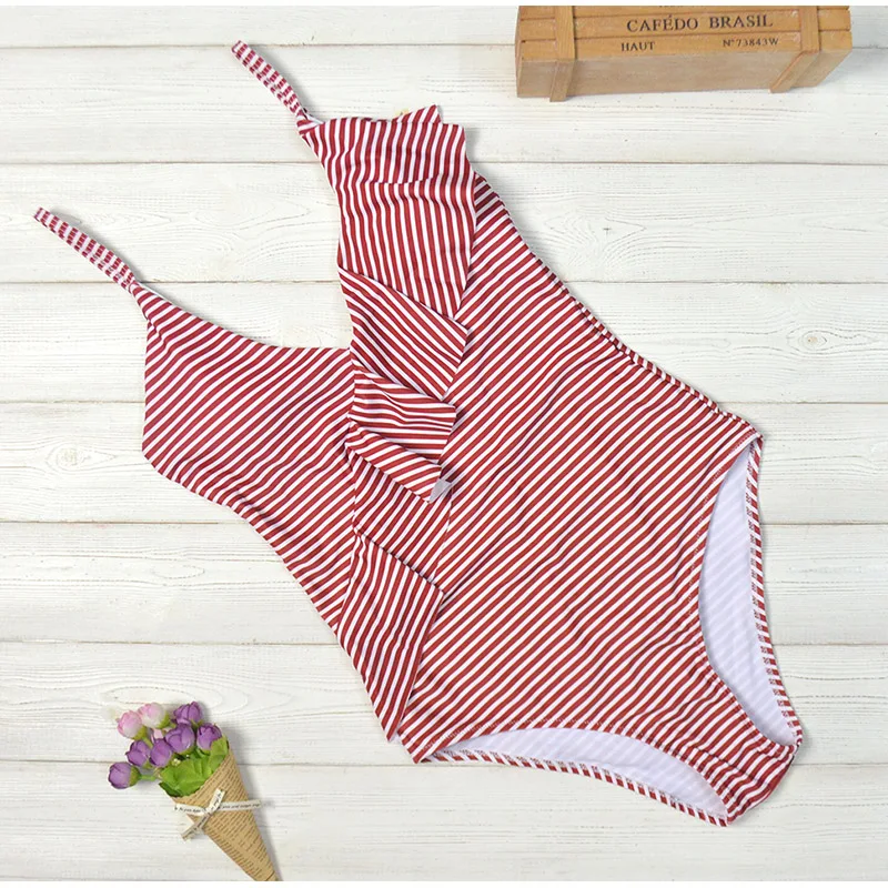Sexy Striped Swimsuit Women Push Up One Piece Swimsuit 2020 Print Deep V Neck Swimwear Female Retro Ruffled Bodysuit Monokini
Sexy Striped Swimsuit Women Push Up One Piece Swimsuit 2020 Print Deep V Neck Swimwear Female Retro Ruffled Bodysuit Monokini