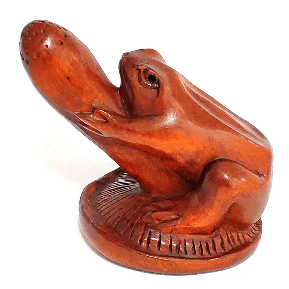 2-Дюймовая японская скульптура из бокса ручной работы Netsuke миниатюрная маленькая лягушка с грибом-# X4499
2-Дюймовая японская скульптура из бокса ручной работы Netsuke миниатюрная маленькая лягушка с грибом-# X4499