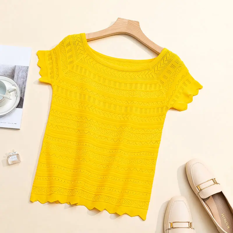 Woman Short Sleeve T-shirts Loose Letter Print Black White Cotton Casual T-shirt Women Summer Floral Tops Girl Tops Tees P3 069
Woman Short Sleeve T-shirts Loose Letter Print Black White Cotton Casual T-shirt Women Summer Floral Tops Girl Tops Tees P3 069