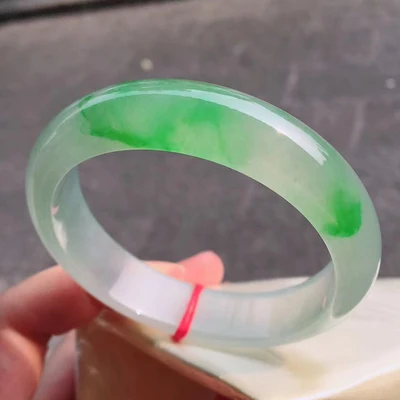 Send Certificate Natural Burmese Jade A Grade 54mm-62mm Light Green Two-color Bracelet Elegant Princess Jade Bracelet
Send Certificate Natural Burmese Jade A Grade 54mm-62mm Light Green Two-color Bracelet Elegant Princess Jade Bracelet