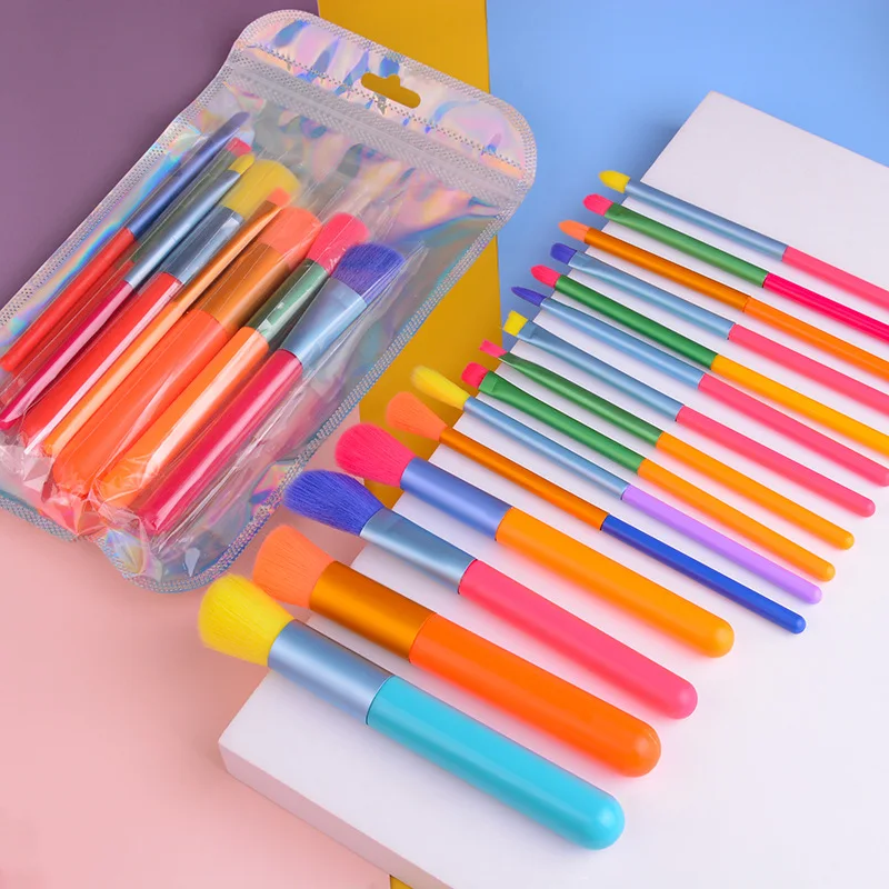 15PCS Makeup Brush Full Set of Portable Makeup Brush Foundation Eyeshadow Make Up Brush Set Blush Professional Beauty Tools
15PCS Makeup Brush Full Set of Portable Makeup Brush Foundation Eyeshadow Make Up Brush Set Blush Professional Beauty Tools