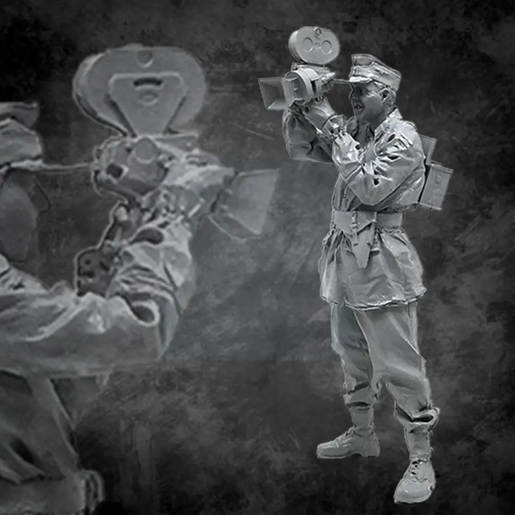1/35 фотограф передней линии Второй мировой войны, солдат, качественная эпоксидная смола, модель в сборе, белый комплект фигурок из смолы P1U9
1/35 фотограф передней линии Второй мировой войны, солдат, качественная эпоксидная смола, модель в сборе, белый комплект фигурок из смолы P1U9