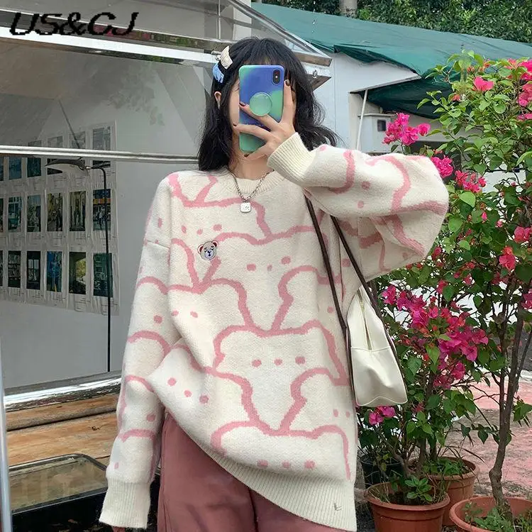 Preppy Style Pink Blue Bear Jumper Korean Female Loose Languid Lazy Wind knit Sweater Warm pullover Tops Spring Autumn 2022
Preppy Style Pink Blue Bear Jumper Korean Female Loose Languid Lazy Wind knit Sweater Warm pullover Tops Spring Autumn 2022