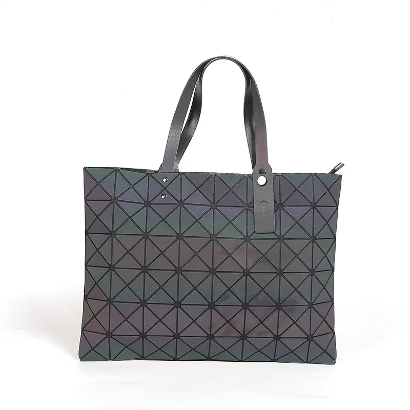 2020 Japan Style 6*8 Women's Handbag Color Changing Luminous Geometric Evening Bag Foldable Lingge Bag Young Lady Shoulder Bag
2020 Japan Style 6*8 Women's Handbag Color Changing Luminous Geometric Evening Bag Foldable Lingge Bag Young Lady Shoulder Bag
