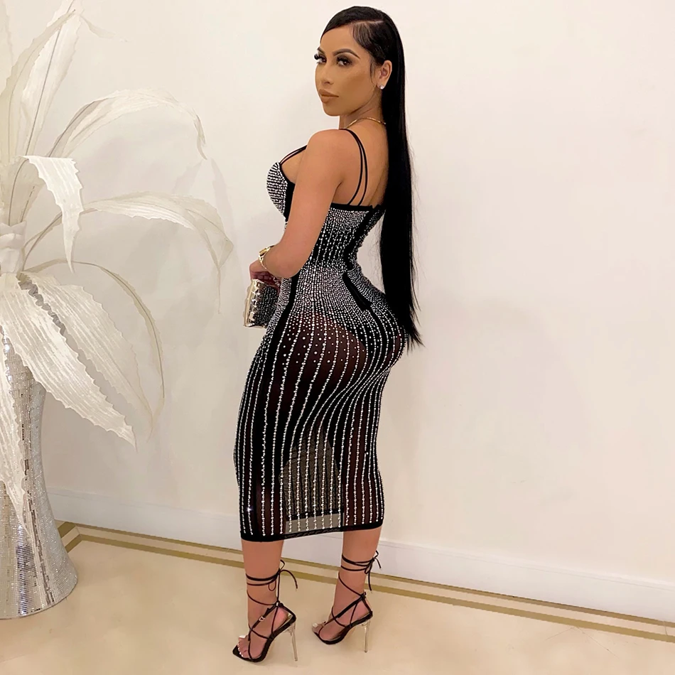 High Quality 2021 Summer Women Sexy Sleeveless Spaghetti Strap See-Through Shiny Diamond Dress Bodycon Club Party Dress Vestidos
High Quality 2021 Summer Women Sexy Sleeveless Spaghetti Strap See-Through Shiny Diamond Dress Bodycon Club Party Dress Vestidos