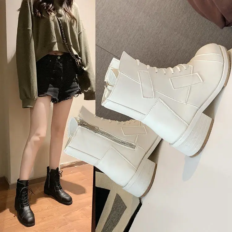 Autumn New Fashion British Style Wild Strap With Thick-soled Stitching Short Boots Retro Thick-heel Lace-up Short Boots Women
Autumn New Fashion British Style Wild Strap With Thick-soled Stitching Short Boots Retro Thick-heel Lace-up Short Boots Women