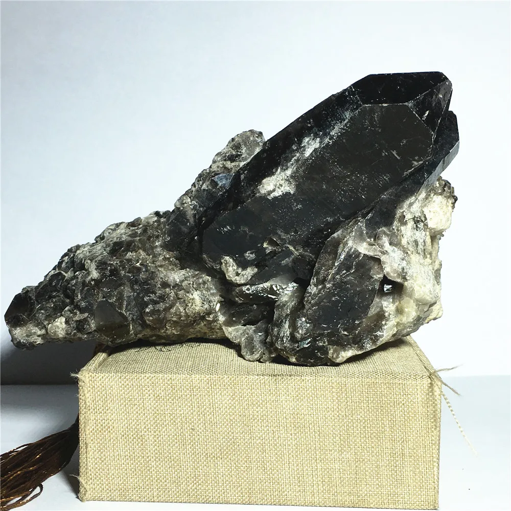 natural smoky quartz crystal specimen Home furnishing decoration stone Reiki healing raw gemstone
natural smoky quartz crystal specimen Home furnishing decoration stone Reiki healing raw gemstone
