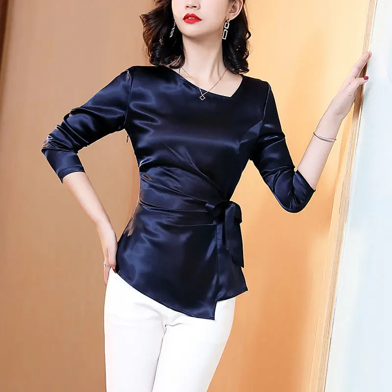 Blue Satin Top 2022 Spring And Autumn New Style Light Luxury Drape Waist Slimming Shirt Long-sleeved T-shirt Women
Blue Satin Top 2022 Spring And Autumn New Style Light Luxury Drape Waist Slimming Shirt Long-sleeved T-shirt Women