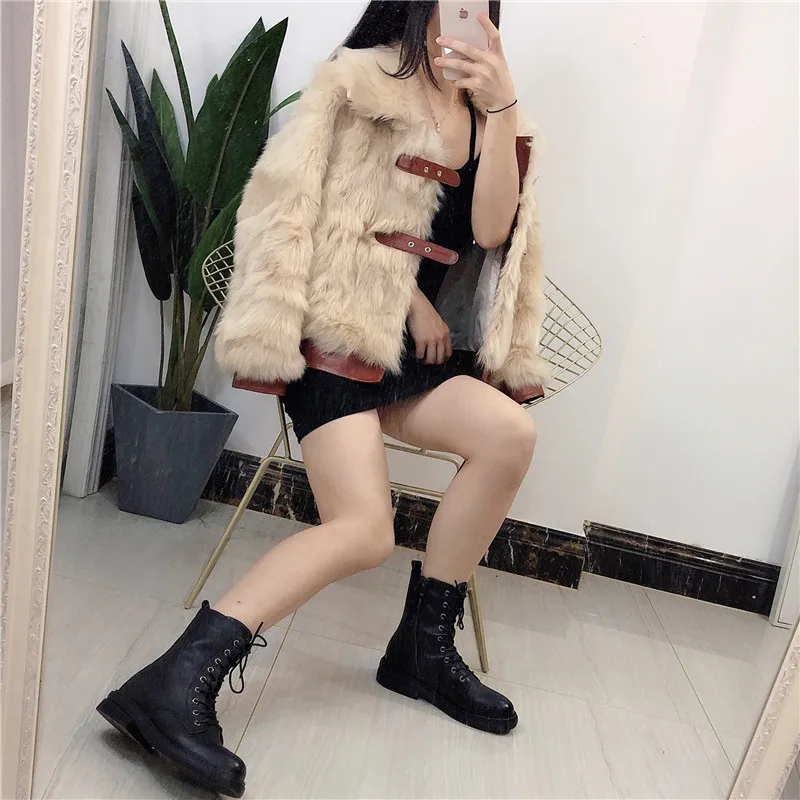 European Style Retro Women Winter Real Genuine Tuscany Sheep Fur Coat Thick Natural Sheep Fur Overcoat
European Style Retro Women Winter Real Genuine Tuscany Sheep Fur Coat Thick Natural Sheep Fur Overcoat