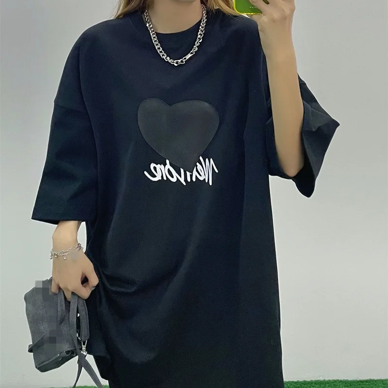 2021 New Summer Elegant Men T-shirt Loose Casual Fashion Men Tee Cotton Print High Street Round Neck Women Tops T1212
2021 New Summer Elegant Men T-shirt Loose Casual Fashion Men Tee Cotton Print High Street Round Neck Women Tops T1212