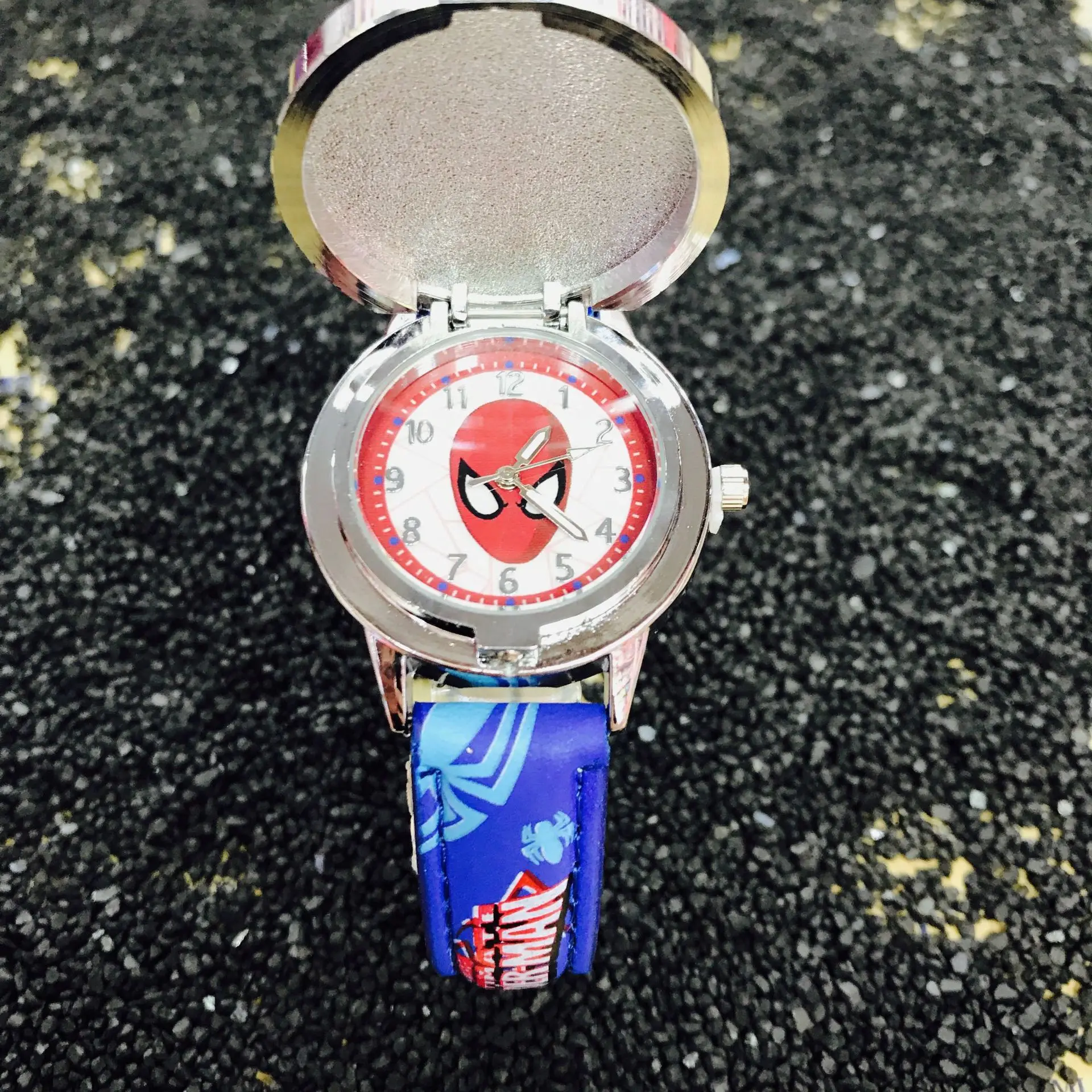 MARVEL Avenger Alliance Spider-Man Cartoon Boys and Students Flip Belt Waterproof Watches
MARVEL Avenger Alliance Spider-Man Cartoon Boys and Students Flip Belt Waterproof Watches
