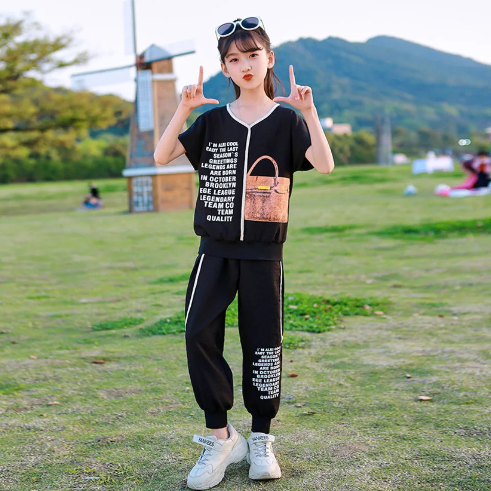 New Arrivals Girls Clothing Set Letter T-Shirts + Trousers 2Pieces Casual Summer Girl Clothes Outfits Age For 4-14Yrs Teen Girl
New Arrivals Girls Clothing Set Letter T-Shirts + Trousers 2Pieces Casual Summer Girl Clothes Outfits Age For 4-14Yrs Teen Girl