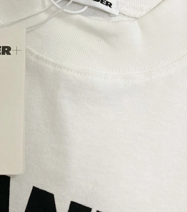 white color Round Neck Short Sleeve women men tee fashion sports large loose T-shirt Summer Trendy Brand Luxury Design Unisex J1
white color Round Neck Short Sleeve women men tee fashion sports large loose T-shirt Summer Trendy Brand Luxury Design Unisex J1