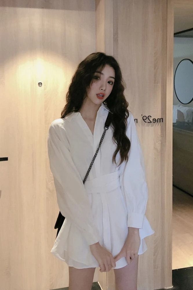 European station early spring 2021 new Zhixun French retro Platycodon grandiflorum super fairy slim two piece dress
European station early spring 2021 new Zhixun French retro Platycodon grandiflorum super fairy slim two piece dress