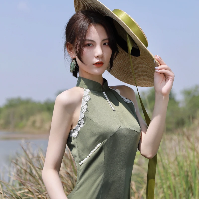 Remark customization cheongsam Chinese wind modified long young girl sleeveless dress female summer Florence
Remark customization cheongsam Chinese wind modified long young girl sleeveless dress female summer Florence
