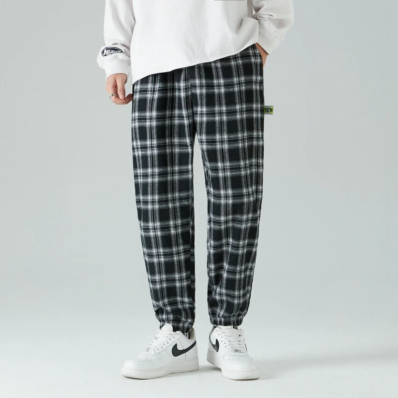 Autumn Winter Men Casual Plaid Loose Trousers Chic Warm Elastic Waist Male Harem Pants Chic Hip Pop Big Size Men Thick Pants
Autumn Winter Men Casual Plaid Loose Trousers Chic Warm Elastic Waist Male Harem Pants Chic Hip Pop Big Size Men Thick Pants
