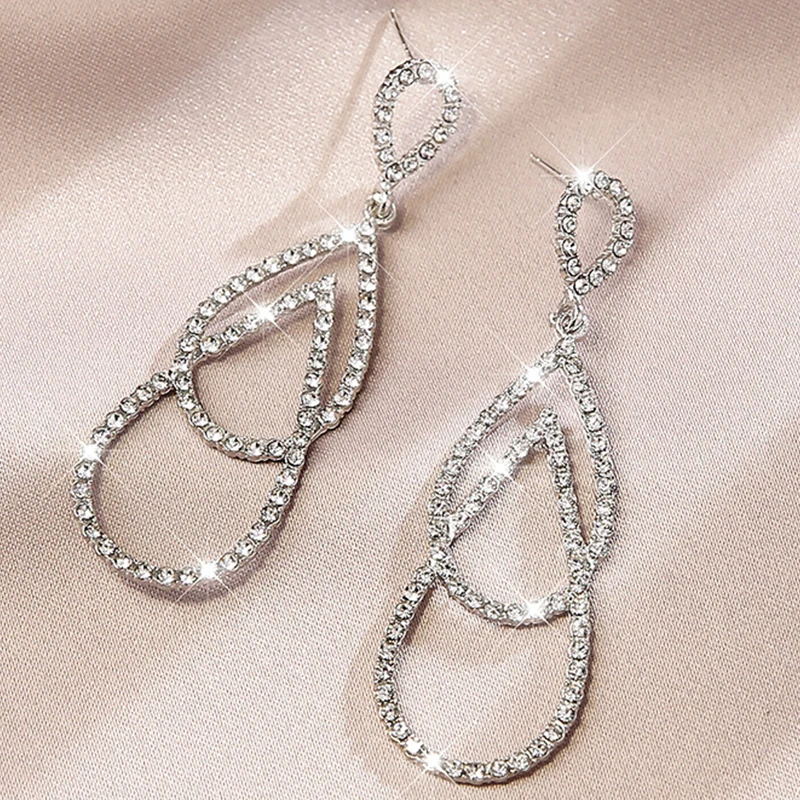 Trendy Korean Pearl Earrings For Women Luxuy Full Rhinestone Big Stud Earrings 2021 Trend Unusual Girl Jewelry Accessories Set
Trendy Korean Pearl Earrings For Women Luxuy Full Rhinestone Big Stud Earrings 2021 Trend Unusual Girl Jewelry Accessories Set
