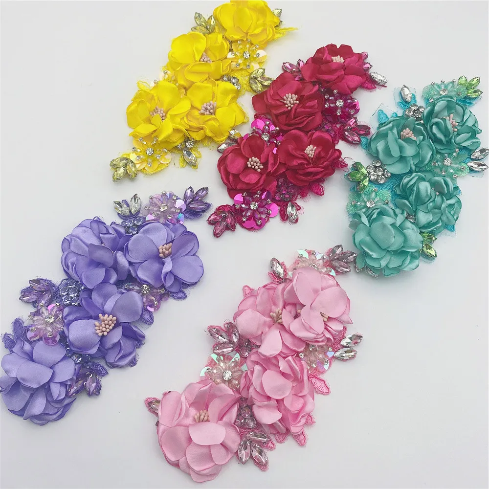 New design handmade 3d flowers sew on applique embroidery rhinestone flowers patch for evening dress
New design handmade 3d flowers sew on applique embroidery rhinestone flowers patch for evening dress