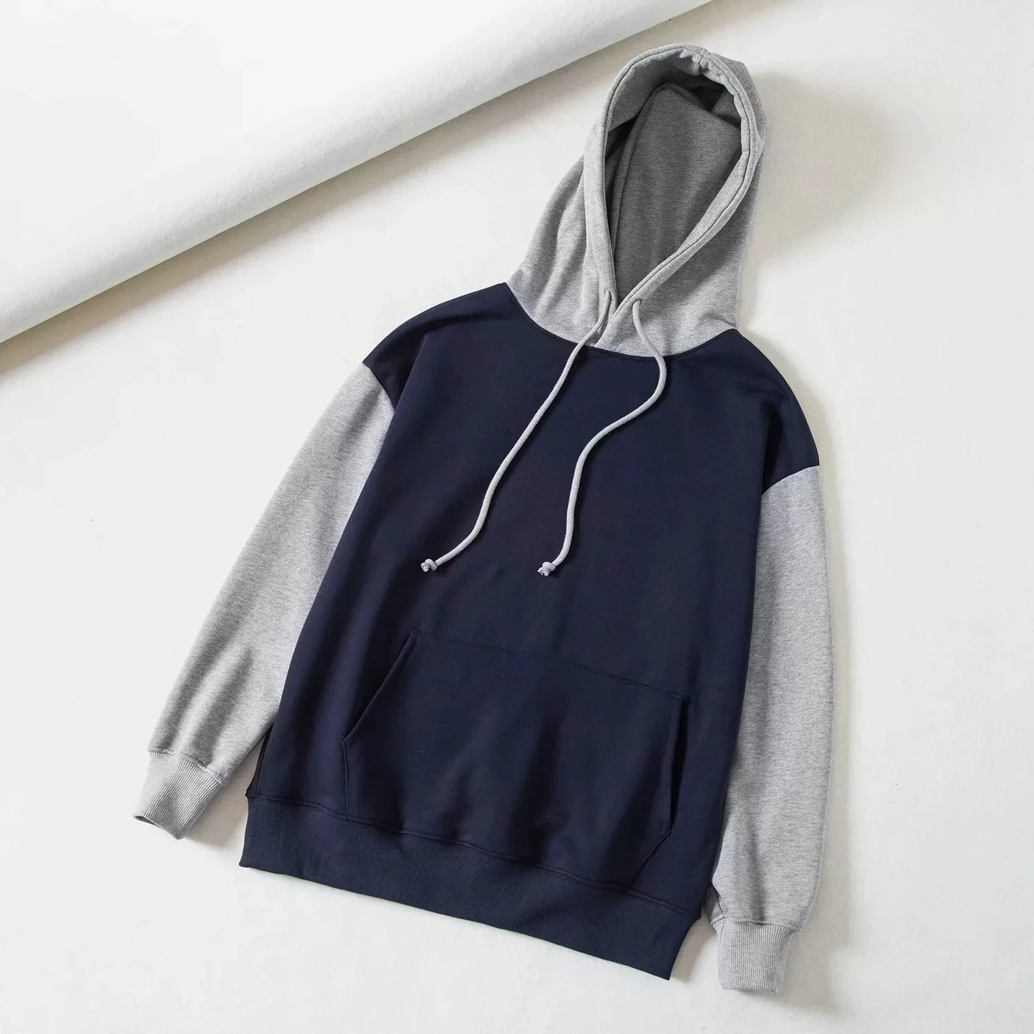 2021 new fashion T-shirt Autumn and winter plus velvet sweater women hooded cotton pullover sweater
2021 new fashion T-shirt Autumn and winter plus velvet sweater women hooded cotton pullover sweater