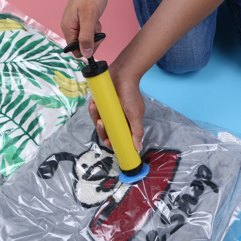 10pcs 60x80cm Vacuum Bag Foldable Quilt Clothes Organizer Pouch Sealed Bags with Handpump
10pcs 60x80cm Vacuum Bag Foldable Quilt Clothes Organizer Pouch Sealed Bags with Handpump