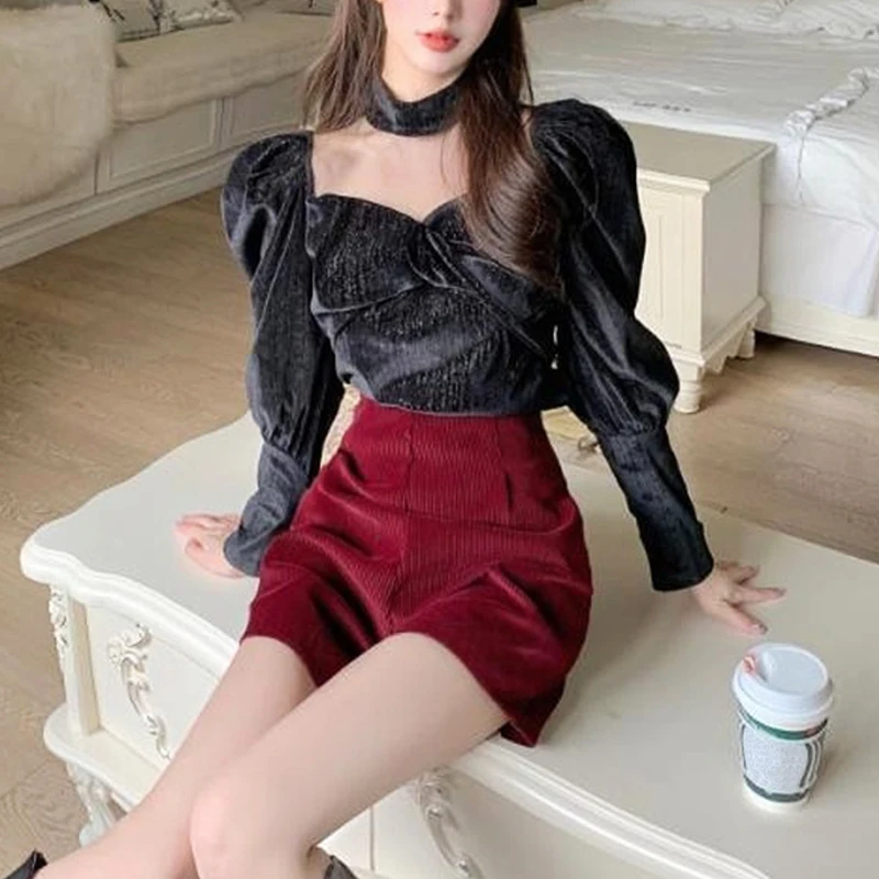 Блузка женская Вельветовая однотонная с квадратным вырезом и длинным рукавом, весна, 2021
Блузка женская Вельветовая однотонная с квадратным вырезом и длинным рукавом, весна, 2021