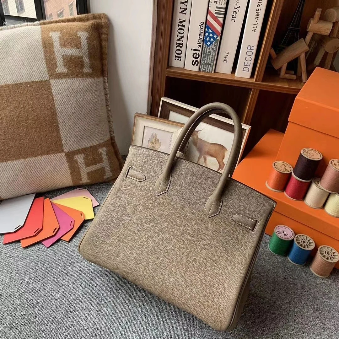 BK 30cm,All colors can be customized,The best quality ladies luxury fashion bag classic 100% leather
BK 30cm,All colors can be customized,The best quality ladies luxury fashion bag classic 100% leather