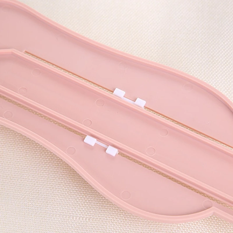 2020 Baby shoes kids Children Foot Shoe Size Measure Tool Infant Device Ruler Kit 6-20cm
2020 Baby shoes kids Children Foot Shoe Size Measure Tool Infant Device Ruler Kit 6-20cm