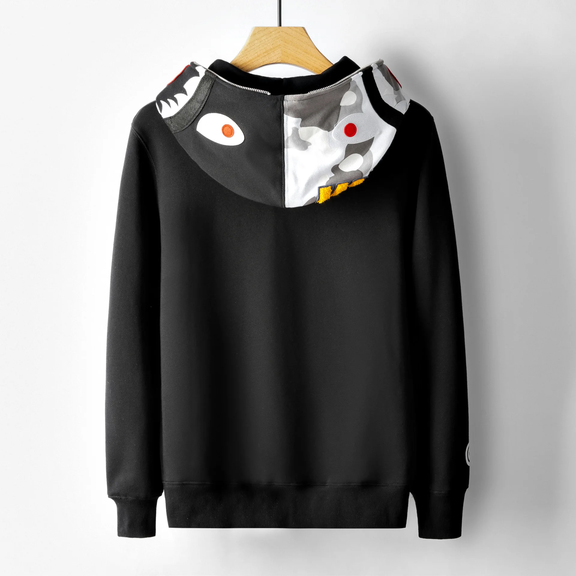 Hoodie Men Printed Luminous Thin Fleece Harajuku Zip Up Hoodie Couple Clothes Bape Shark Fashion Oversized Sweatshirt
Hoodie Men Printed Luminous Thin Fleece Harajuku Zip Up Hoodie Couple Clothes Bape Shark Fashion Oversized Sweatshirt
