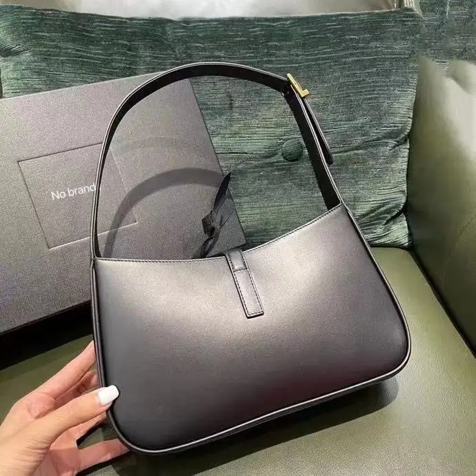 2021 модная Роскошная Брендовая женская сумка из натуральной воловьей кожи, французская сумка для подмышек, роскошная сумка-мессенджер, сумк... 
2021 модная Роскошная Брендовая женская сумка из натуральной воловьей кожи, французская сумка для подмышек, роскошная сумка-мессенджер, сумк...