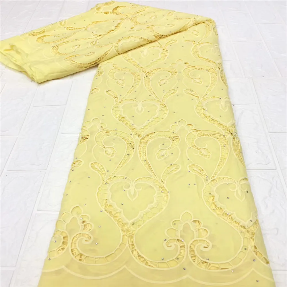 French Lace Fabric Beautiful Flowers Nigeria Embroidery African Lace Fabric For Women Party XC225-148
French Lace Fabric Beautiful Flowers Nigeria Embroidery African Lace Fabric For Women Party XC225-148