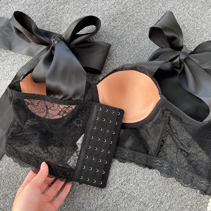 New Chic Lace Camis Top Fashion Summer Sleeveless Bow-tied Spaghetti Strap Hollow Out Sexy Crop Top Backless Bra Slim Streetwear
New Chic Lace Camis Top Fashion Summer Sleeveless Bow-tied Spaghetti Strap Hollow Out Sexy Crop Top Backless Bra Slim Streetwear