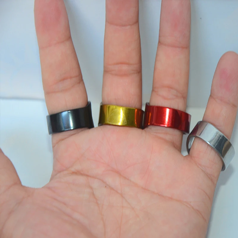 22MM Portable Mini Ring Beer Bottle Opener Stainless Steel Finger Ring-shape Bottle Beer Cap Opening Remover Kitchen Bar Tools
22MM Portable Mini Ring Beer Bottle Opener Stainless Steel Finger Ring-shape Bottle Beer Cap Opening Remover Kitchen Bar Tools