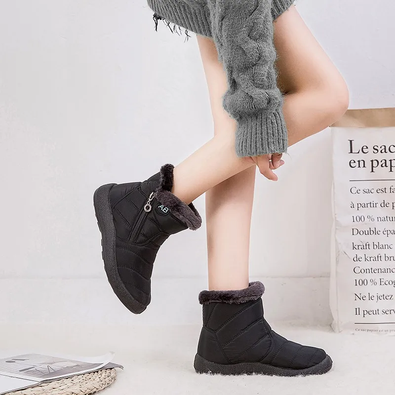 2020 Women Boots Waterproof Snow Boots Female Plush Winter Boots Women Warm Ankle Botas Mujer Winter Shoes Woman Plus Size 43
2020 Women Boots Waterproof Snow Boots Female Plush Winter Boots Women Warm Ankle Botas Mujer Winter Shoes Woman Plus Size 43
