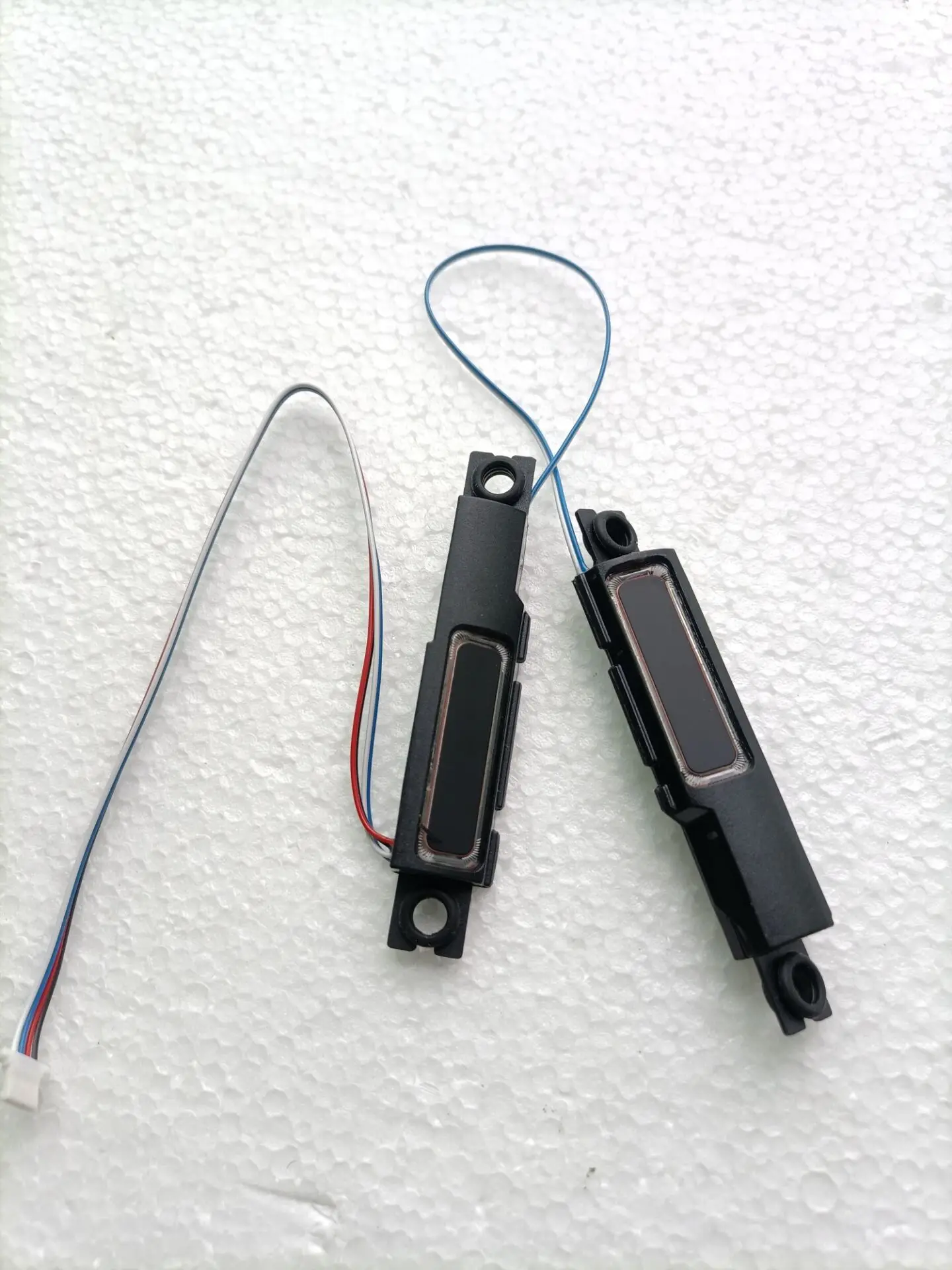 New Original Laptop internal speaker for DELL E5480 5490 5491 5495 5480 E5490 E5491 E5495 PK23000UY00 0HN6Y7 PK23000XV00 07Y2TF
New Original Laptop internal speaker for DELL E5480 5490 5491 5495 5480 E5490 E5491 E5495 PK23000UY00 0HN6Y7 PK23000XV00 07Y2TF