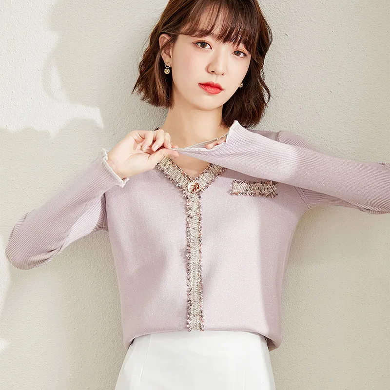 Korean Fashion V-Neck Bottoming Elegant Women's Sweater Autumn Winter 2021 High Quality Long Sleeve Knitted Jumper Tops
Korean Fashion V-Neck Bottoming Elegant Women's Sweater Autumn Winter 2021 High Quality Long Sleeve Knitted Jumper Tops