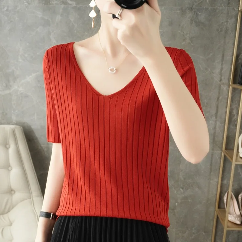 New Striped Summer Tee Shirt Solid Color Basic T-Shirt Women Casual V-Neck Top Korean Hipster Streetwear White Pollover Sweater 
New Striped Summer Tee Shirt Solid Color Basic T-Shirt Women Casual V-Neck Top Korean Hipster Streetwear White Pollover Sweater