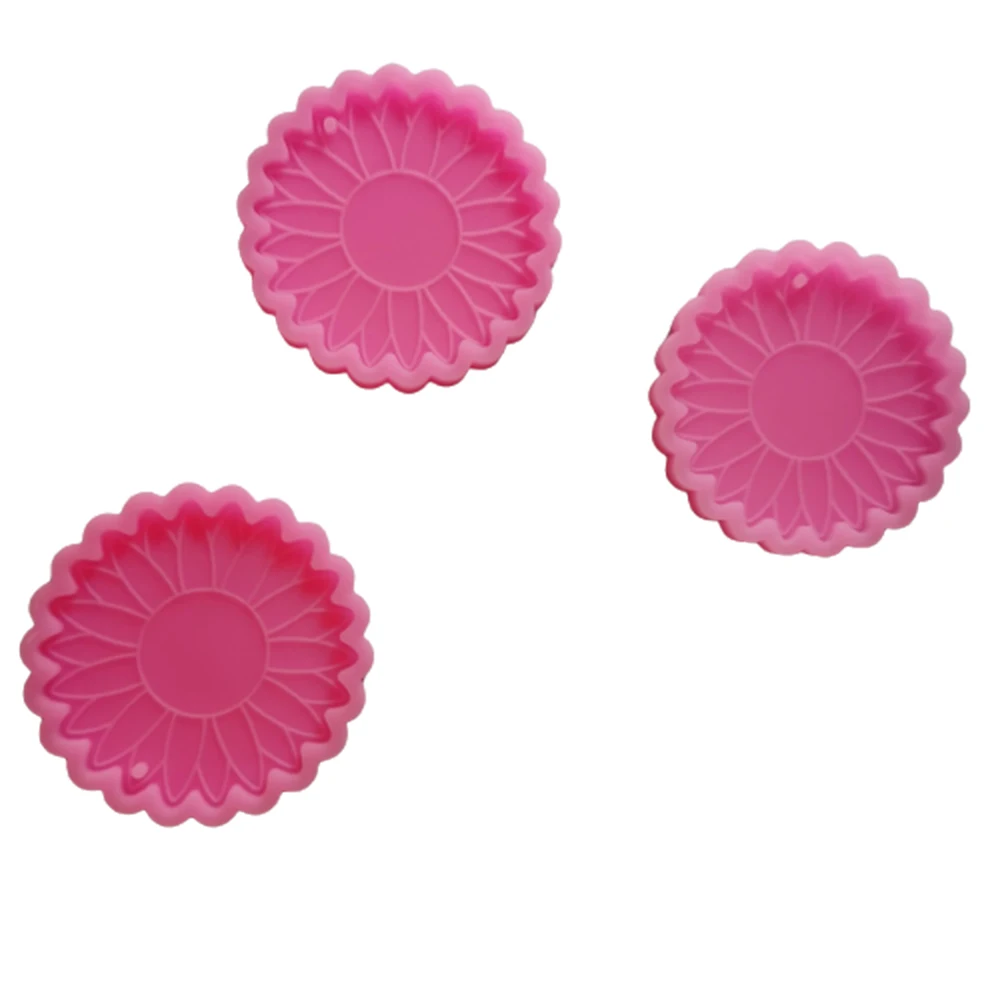 Diy Homemade Sunflower Resin Keychain Mold Jewelry Crafts Silicone Epoxy Casting Pendant Mold
Diy Homemade Sunflower Resin Keychain Mold Jewelry Crafts Silicone Epoxy Casting Pendant Mold