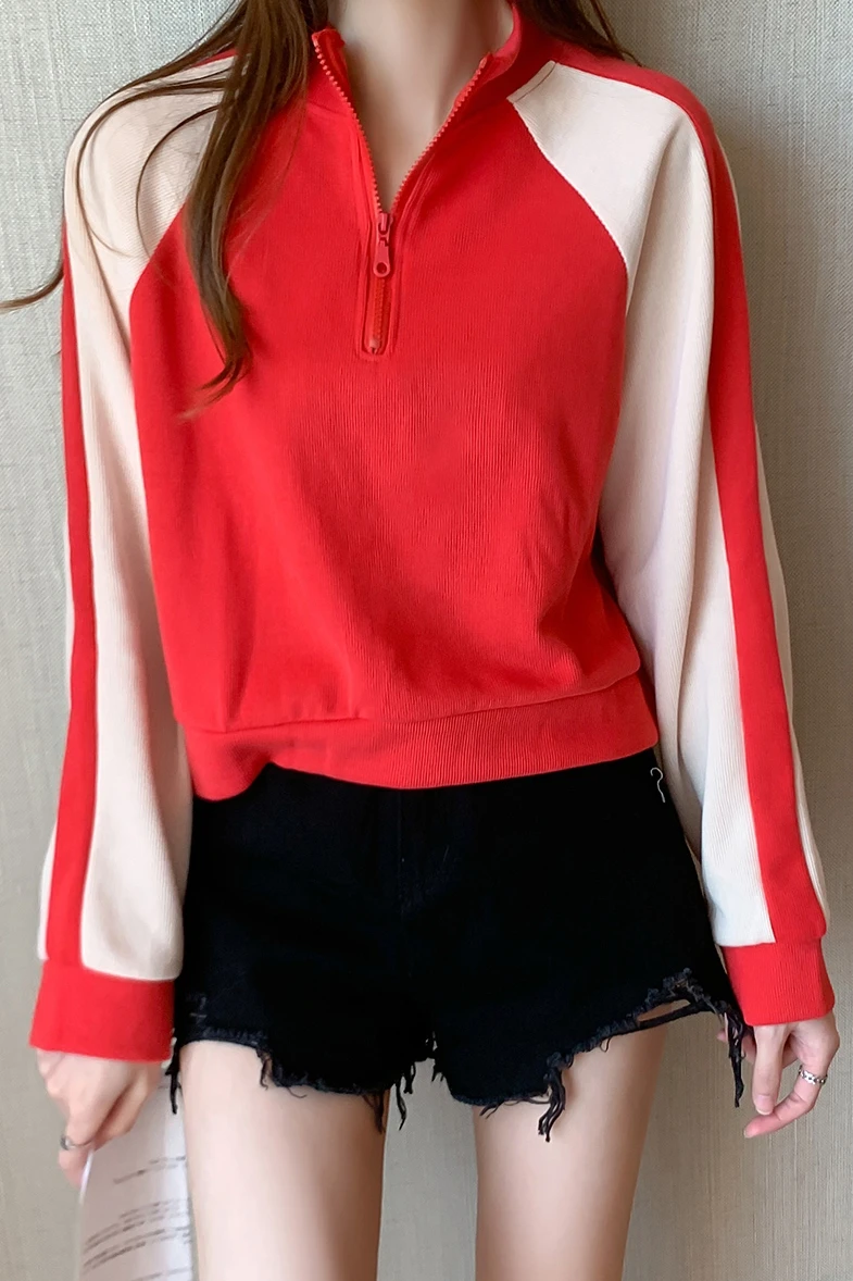 Short top with zipper half open collar pullover long-sleeve sweatshirt Hoodie women Korean fashion 2021 autumn thin traf y2k
Short top with zipper half open collar pullover long-sleeve sweatshirt Hoodie women Korean fashion 2021 autumn thin traf y2k