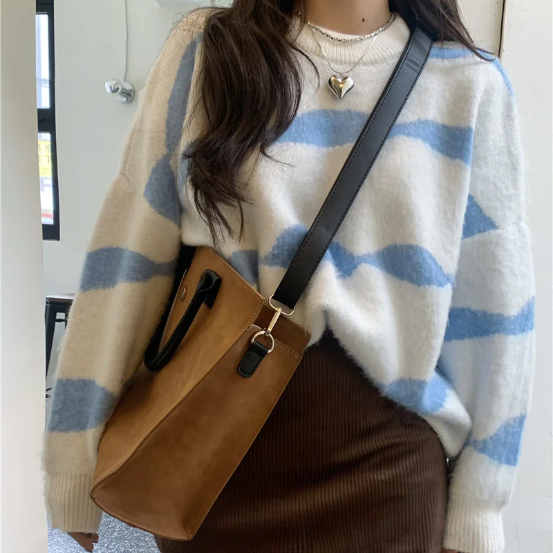 Woman Sweaters 2021 Autumn Winter Jacquard O-neck Pullover Korean Chic Color Contrast Long Sleeve Loose Knit Sweater N302
Woman Sweaters 2021 Autumn Winter Jacquard O-neck Pullover Korean Chic Color Contrast Long Sleeve Loose Knit Sweater N302