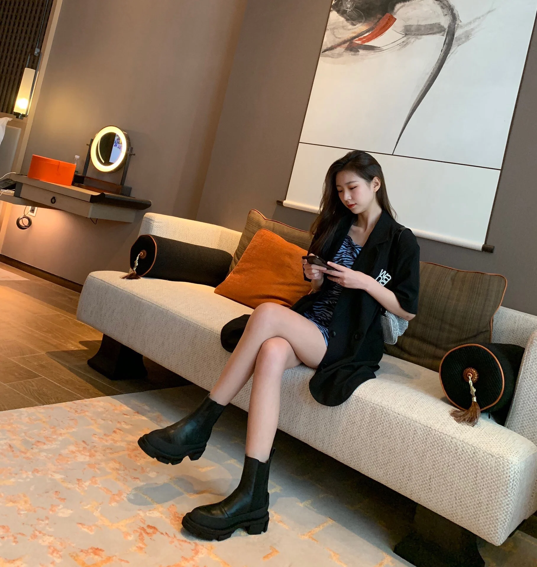 Shoes Woman Catwalk Short Booties Leather Elastic Band Chelsea Boots Thick Bottom Platform Cozy Shoes Chaussures Femmes De Mujur
Shoes Woman Catwalk Short Booties Leather Elastic Band Chelsea Boots Thick Bottom Platform Cozy Shoes Chaussures Femmes De Mujur