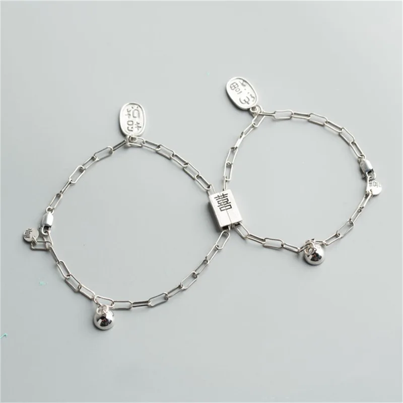2 Pieces/sets of Couples Are Magnets Attract Creative Men Women Stainless Steel Bracelet Charm Bracelet Jewelry Lover Gift
2 Pieces/sets of Couples Are Magnets Attract Creative Men Women Stainless Steel Bracelet Charm Bracelet Jewelry Lover Gift