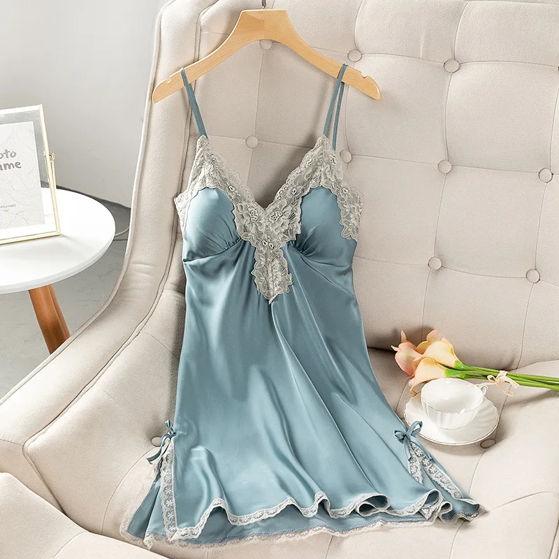 Backless Women Summer Rayon Nightgown Lace Floral Trim Sexy Split Nightdress M-XL V-Neck Sleepshirts Loose Lounge Home Dress
Backless Women Summer Rayon Nightgown Lace Floral Trim Sexy Split Nightdress M-XL V-Neck Sleepshirts Loose Lounge Home Dress