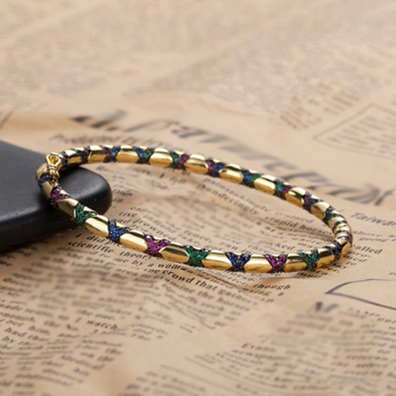 925 Sterling Silver 1:1 Make Bracelet Golden Color Simple Style Luxury Brand High Quality Valentine's Day Lady Anniversary Gift 
925 Sterling Silver 1:1 Make Bracelet Golden Color Simple Style Luxury Brand High Quality Valentine's Day Lady Anniversary Gift