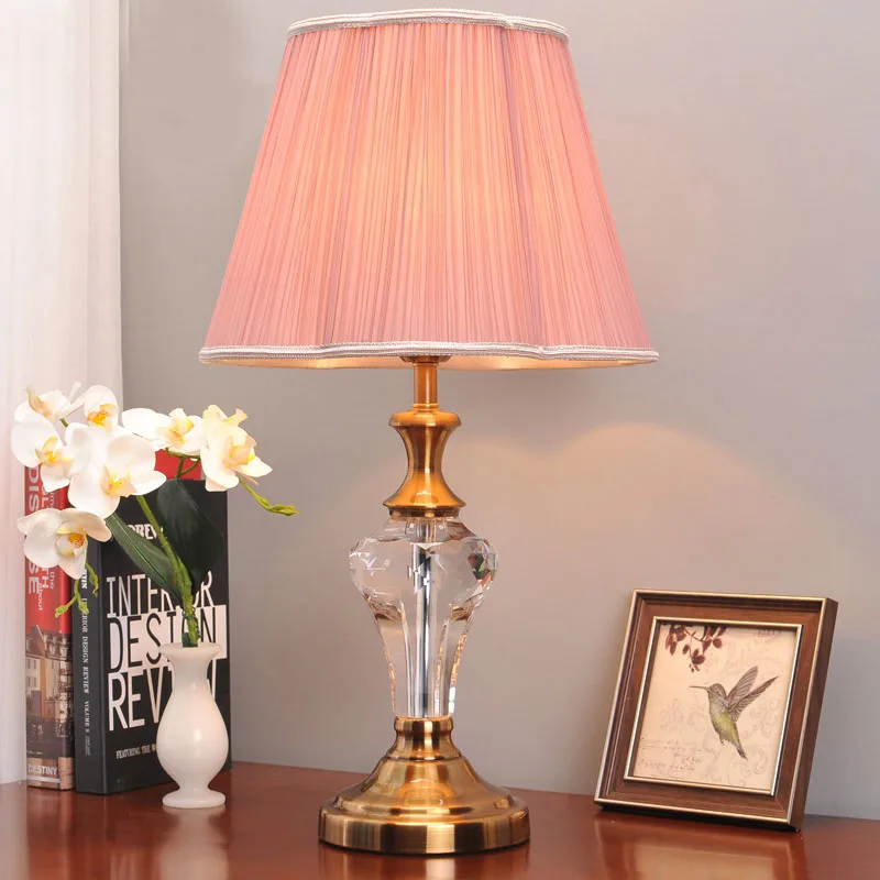 American Minimalist Modern Cozy And Romantic Light Luxury Crystal Table Lamp For Bedroom Bedside Living Room Study Decoration
American Minimalist Modern Cozy And Romantic Light Luxury Crystal Table Lamp For Bedroom Bedside Living Room Study Decoration