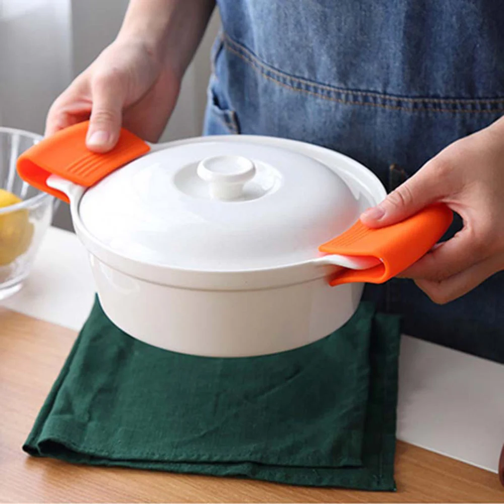 2pairs/4pcs Kitchen Mitts Hand Clips Anti-heat Anti-scald Silicone Heat Plate Clamp Clips Refrigerator Cooking Insulated
2pairs/4pcs Kitchen Mitts Hand Clips Anti-heat Anti-scald Silicone Heat Plate Clamp Clips Refrigerator Cooking Insulated