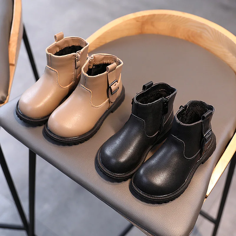 2021 Fall Winter New Korean Children Martin Boots for Boys and Girls Warm Cotton Shoes Baby Plus Velvet Warm Kids Leather Boots
2021 Fall Winter New Korean Children Martin Boots for Boys and Girls Warm Cotton Shoes Baby Plus Velvet Warm Kids Leather Boots