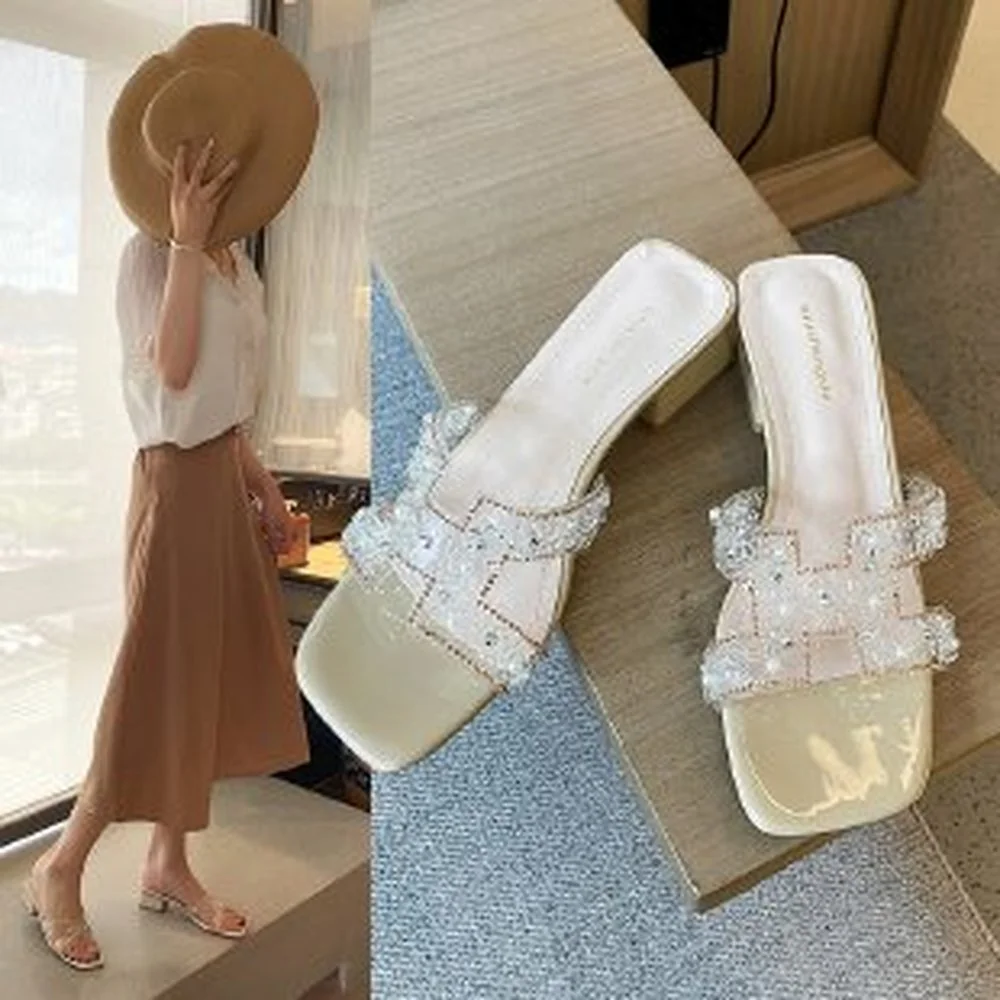 Women's Slippers with Diamonds 2021 New Summer Outdoor Ins Explosion Models Thick Heel Sandals and Slippers Women's sandals
Women's Slippers with Diamonds 2021 New Summer Outdoor Ins Explosion Models Thick Heel Sandals and Slippers Women's sandals