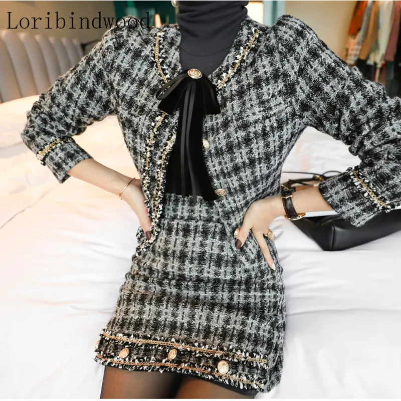 Autumn Winter Tweed Wool 2 Piece Set Women Bowknot Plaid Skirt Set Female Fringed Trim Short Jacket Coat + Bodycon Skirt Suit
Autumn Winter Tweed Wool 2 Piece Set Women Bowknot Plaid Skirt Set Female Fringed Trim Short Jacket Coat + Bodycon Skirt Suit